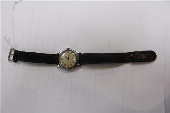 A gentlemans 1940s/1950s stainless steel mid-size Rolex manual wind wrist watch